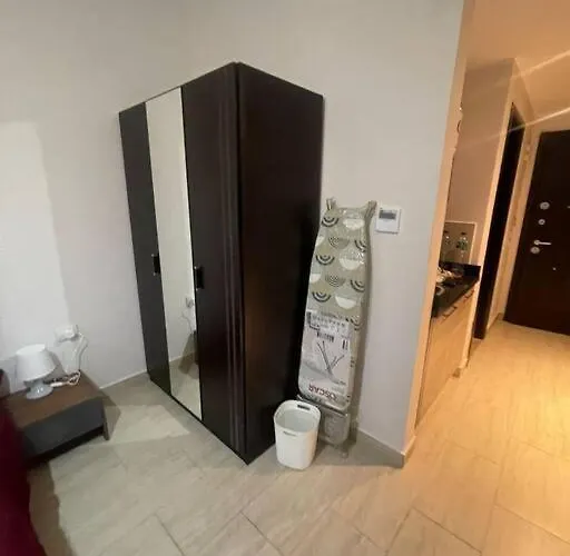 3316- Awesome Garden View In Al Dau Heights *