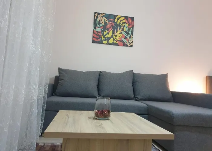 3316- Awesome Garden View In Al Dau Heights شقة الغردقة