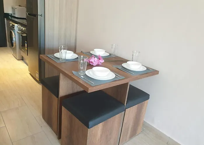 3316- Awesome Garden View In Al Dau Heights *